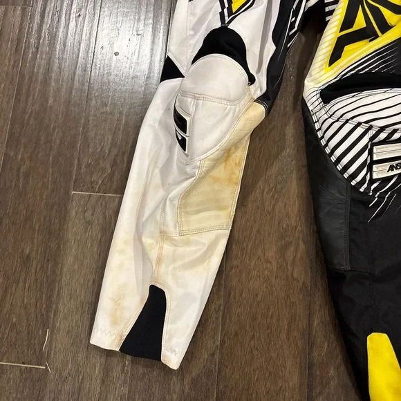 Answer Racing Rockstar Men's Black and Yellow Racing Pants - Picture 5 of 6